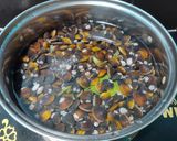 Foto langkah ke 1 dari resep 34. Kerang saos tomat.