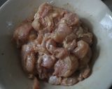 รูปขั้นตอนการทำที่ 1 ของ ก๋วยเตี๋ยวคั่วไก่