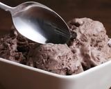 A picture of step 9 of Cookies 'N' Cream Ice Cream.