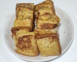 Foto langkah ke 7 dari resep French Toast versi Savoury Dish.
