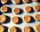 A picture of step 6 of Delicious Home-made Peanut Butter Cookies      #cookiescontest.