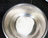 A picture of step 1 of Tandoori mayonnaise.