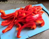 Une image de l'étape 2 de Poulet au ketchup et curry.