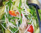 Hình bước làm 3 của món Canh chua nấu thịt gà