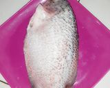 Foto langkah ke 1 dari resep Ikan goreng pindang bumbu.