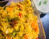 A picture of step 5 of Halka Pulka Gharka Pulao.