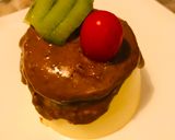 A picture of step 4 of Italian Panna Cotta with Lindt dark chocolate.