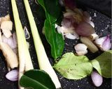 Foto langkah ke 3 dari resep Cumi Bumbu Tinta Hitam.