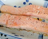 Foto del paso 3 de la receta: Salmón con nata agria al eneldo