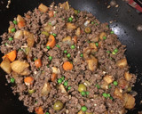 A picture of step 8 of Picadillo P-lo Style.