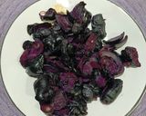 A picture of step 2 of Jamun Raita.