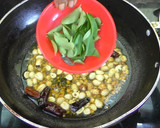 விரத கோவில் புளியோதரை(viratha kovil puliotharai recipe in tamil) ரெசிபி ஸ்டேப் 6 புகைப்படம்