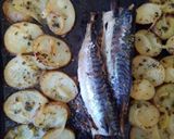Foto del paso 9 de la receta Caballa con patatas al horno ☺️🐟