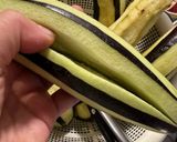 A picture of step 1 of Stuffed eggplants; vegetarian food 🍆🧄.