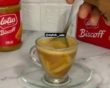 A picture of step 4 of Lotus coffee.