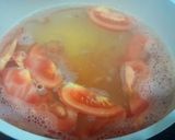 Hình bước làm 2 của món Canh cà chua thịt xay tép khô