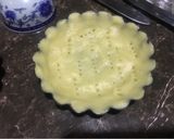 A picture of step 4 of Mini Fruit Tart.