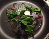 Foto del passaggio 1 della ricetta Tagliolini con cicale di mare e lupini