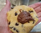 Foto del paso 5 de la receta Maxi galletas con chips de chocolate rellenas de Nutella