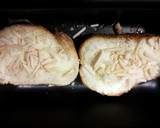 Foto del paso 2 de la receta: Huevo frito con tostadas al parmesano