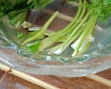 Foto langkah ke 1 dari resep Tips menyimpan Seledri agar tetap Fresh by Shinta.