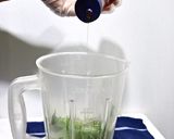 Foto del paso 3 de la receta: Bebida de piña/chaya con agua mineral