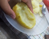 Foto del paso 1 de la receta: Papa rellena de atún