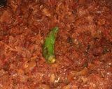 Foto del paso 1 de la receta: Chicharrón prensado en salsa roja mmm