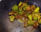 A picture of step 3 of Green chilli in curd.