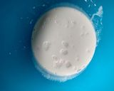 A picture of step 1 of Rose ice cream.