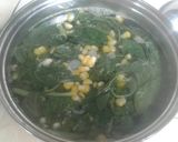 Foto langkah ke 5 dari resep Bening bayam jagung praktiss.
