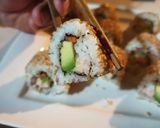 Foto del paso 10 de la receta: Sushi de salmón y palta 🥢