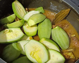 A picture of step 5 of Mutton With Pointed Gourd (Gosht- Parwal).