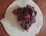 Foto del paso 6 de la receta: Empanadas de morcilla con masa casera