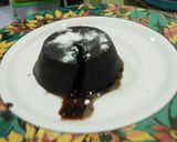 Foto langkah ke 7 dari resep Simple Chocolate Molten Cake (Kukus).