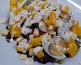 Foto del paso 3 de la receta Ensalada de mango y salsa de yogurt