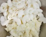 A picture of step 1 of Cheesy Pasta Pouch.