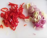 Foto langkah ke 1 dari resep Sambel Goreng Rempelo Mertua.
