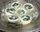 Foto langkah ke 4 dari resep Rolade Tahu Daun Singkong.