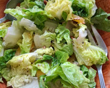 Foto del paso 3 de la receta: Ensalada de lechuga con naranja y nuez