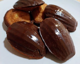 Foto del paso 22 de la receta: Madeleines sin gluten de vainilla con cobertura de chocolate