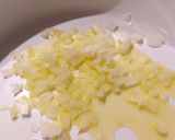 A picture of step 2 of Porcini Mushroom Risotto.
