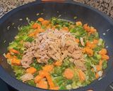 Foto del paso 1 de la receta Arroz con atún y verduras