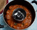 A picture of step 12 of Paneer tikka masala.