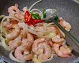 Foto langkah ke 10 dari resep Udang Oseng Mentega.