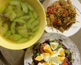Hình bước làm 2 của món Salad trứng 🤫