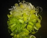 Foto del paso 3 de la receta: Tortilla de acelga 🍳
