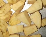 Foto langkah ke 1 dari resep Kolak pisang dan ubi.