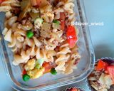 Foto langkah ke 4 dari resep Fusilli Sapi Panggang.