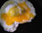 Foto langkah ke 3 dari resep Mi Goreng Bon Cabe Instan.